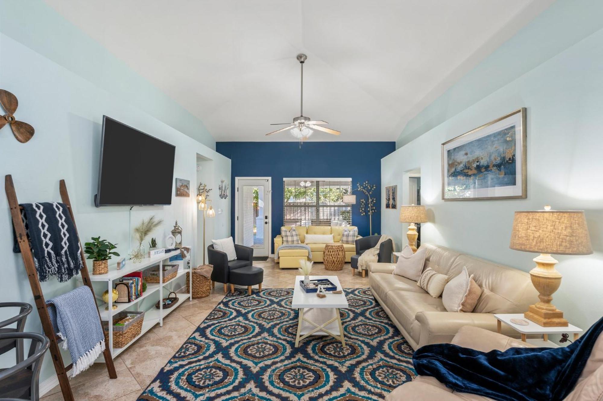 דסטין Beautiful Pet Friendly Home! New Tropical Pool, Opt Golf Cart And Pool Heat, Minutes To Beach מראה חיצוני תמונה